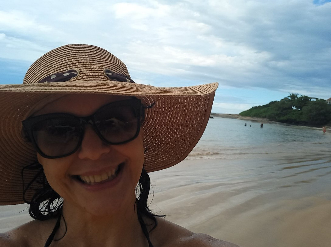 Praia Peracanga景点图片