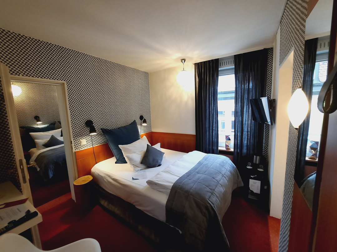 法尔肯塔酒店主图