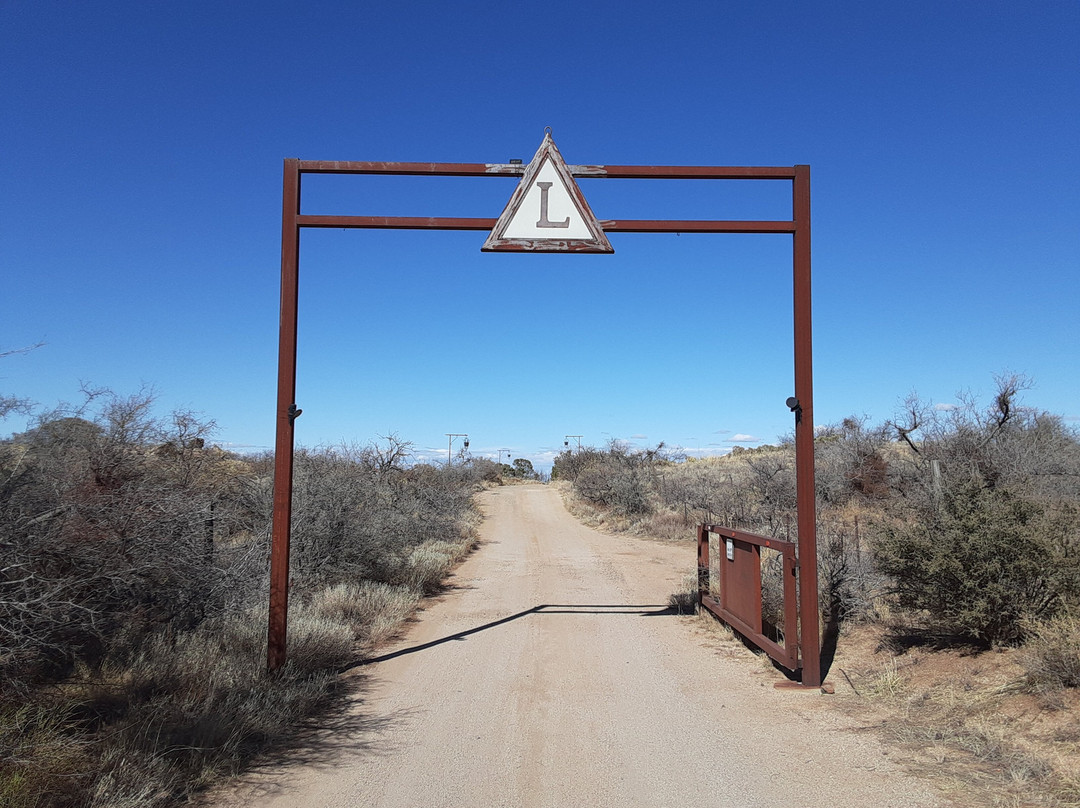 The Triangle L Ranch主图