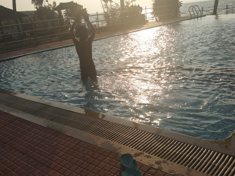 天堂度假村主图