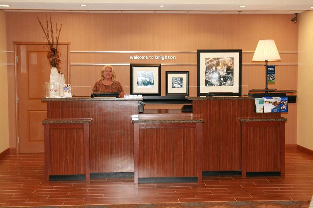 布莱顿希尔顿恒庭酒店主图