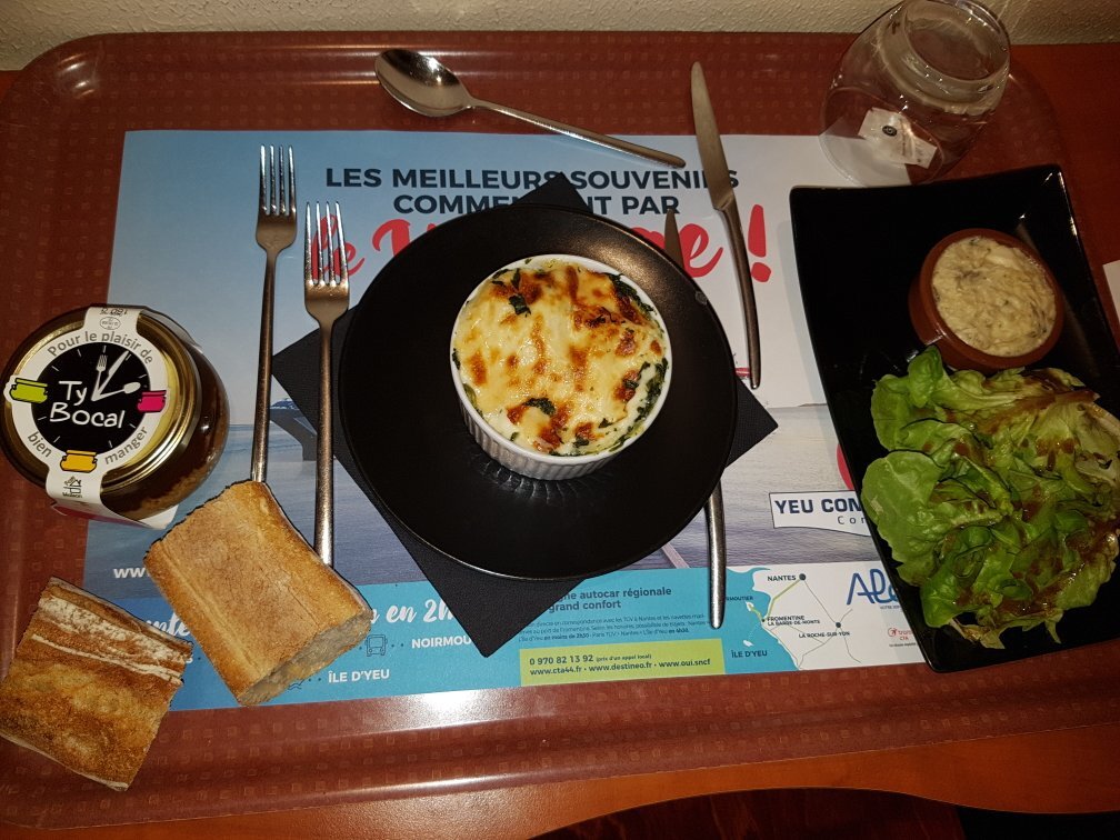 阿曼丁布里特酒店-官方