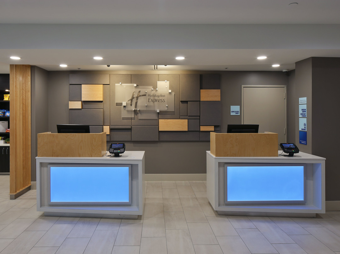 Holiday Inn Express Grand Rapids Sw By IHG主图