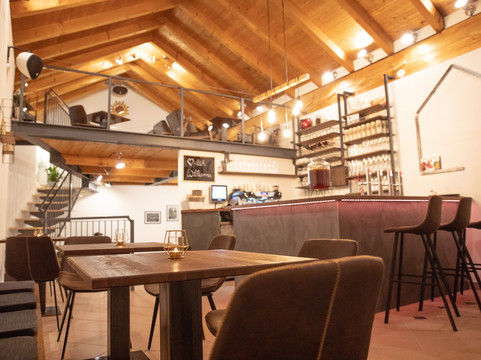 Zweierlei Caféhaus & Bar主图