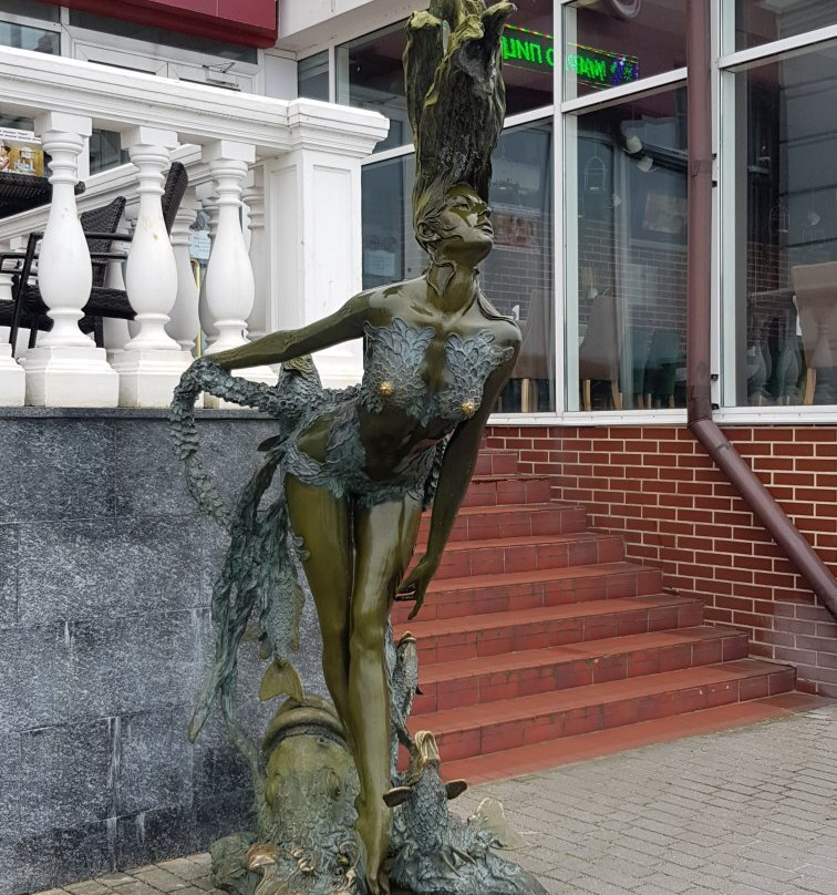 Sculpture the Water Nymph景点图片