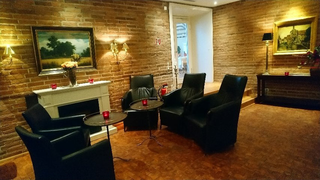 梅塞施米特罗曼蒂克酒店主图