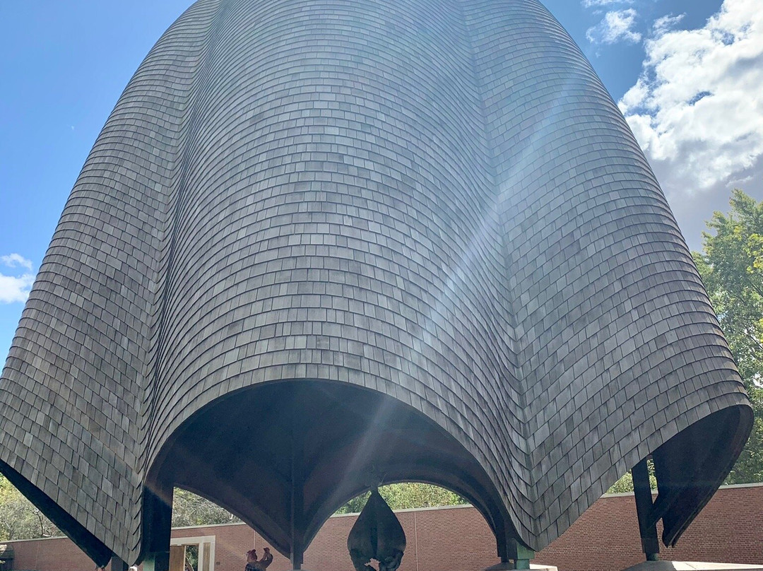 Roofless Church-New Harmony必去景点