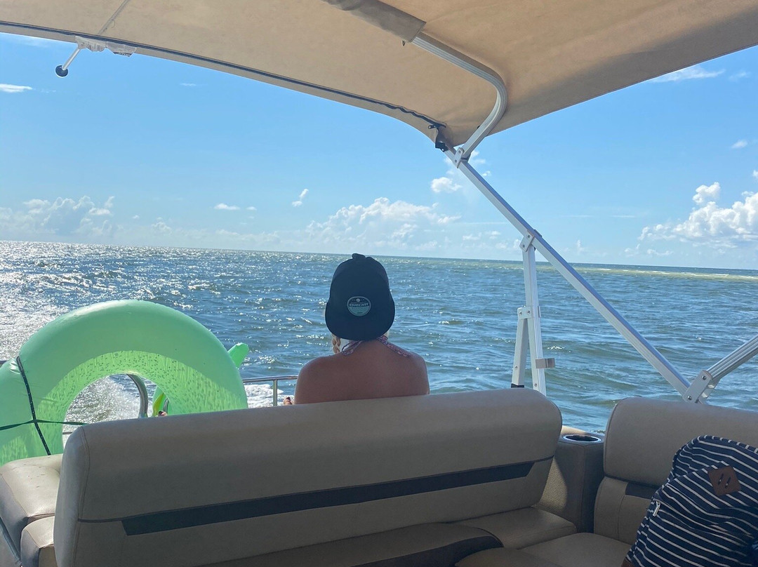 SWFL Party Pontoon-迈尔斯堡海滩必去景点