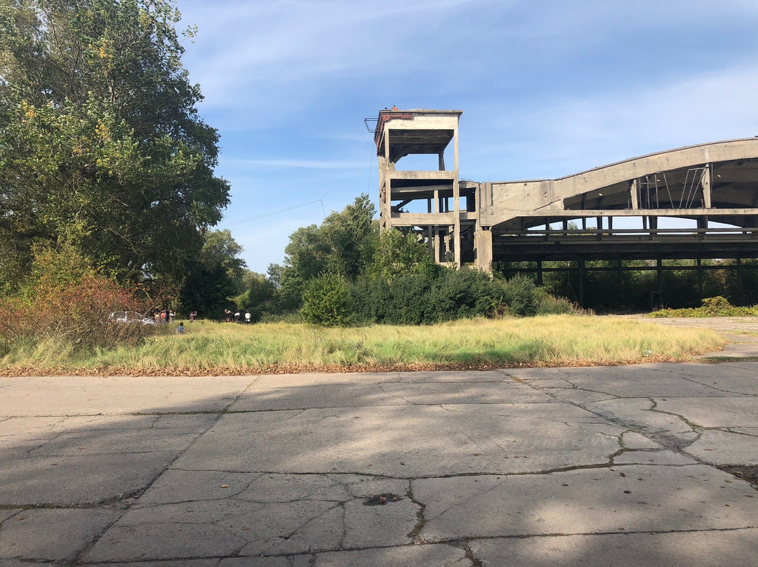 Abandoned Military Aerodrome Neutief景点图片