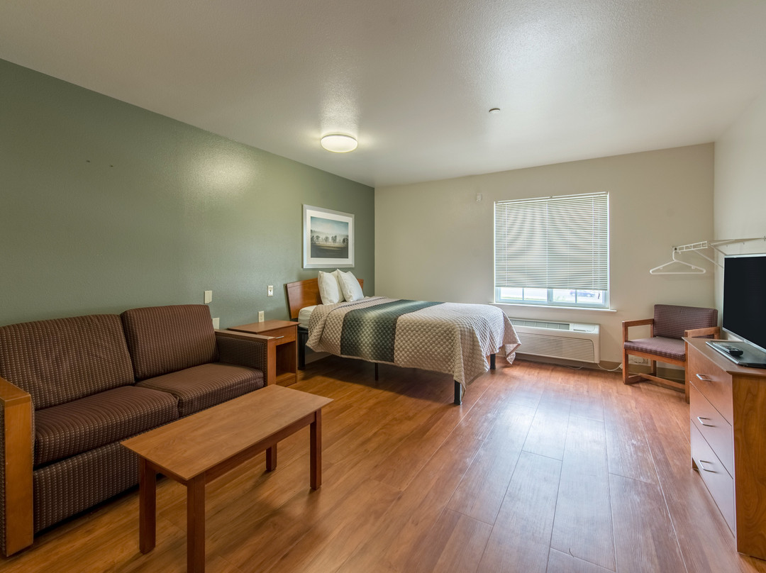 HomeTowne Studios Columbus主图