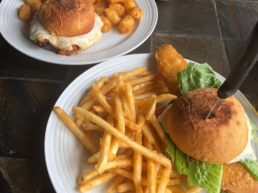 Harry L Pub-Johnson City必去景点