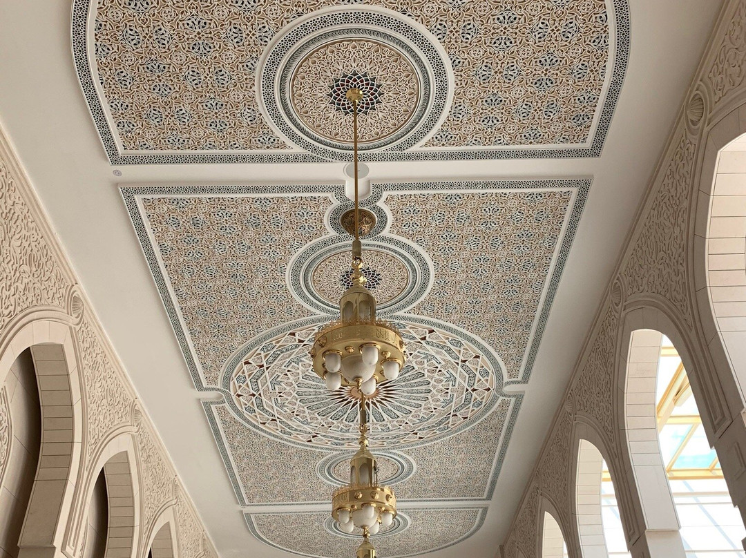 Masjid Sri Sendayan-汝来必去景点