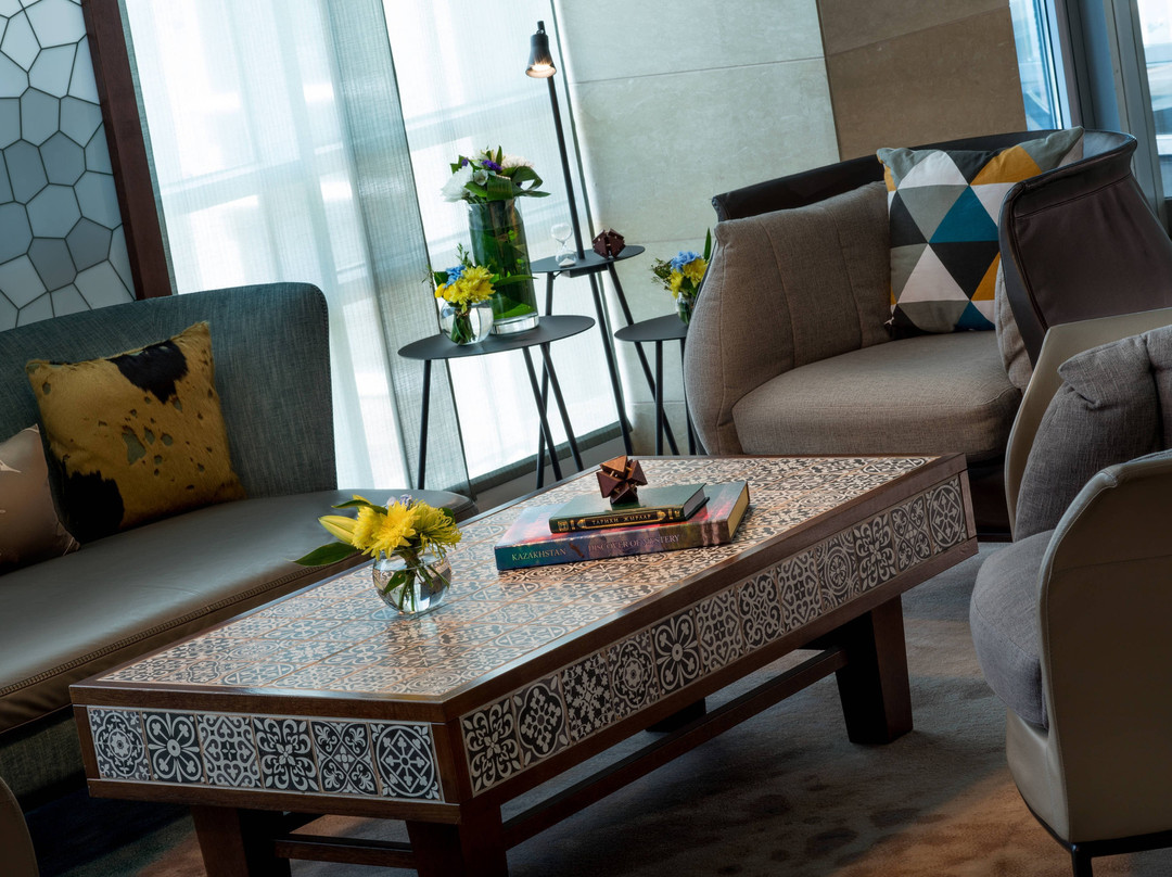 Renaissance Atyrau Hotel主图