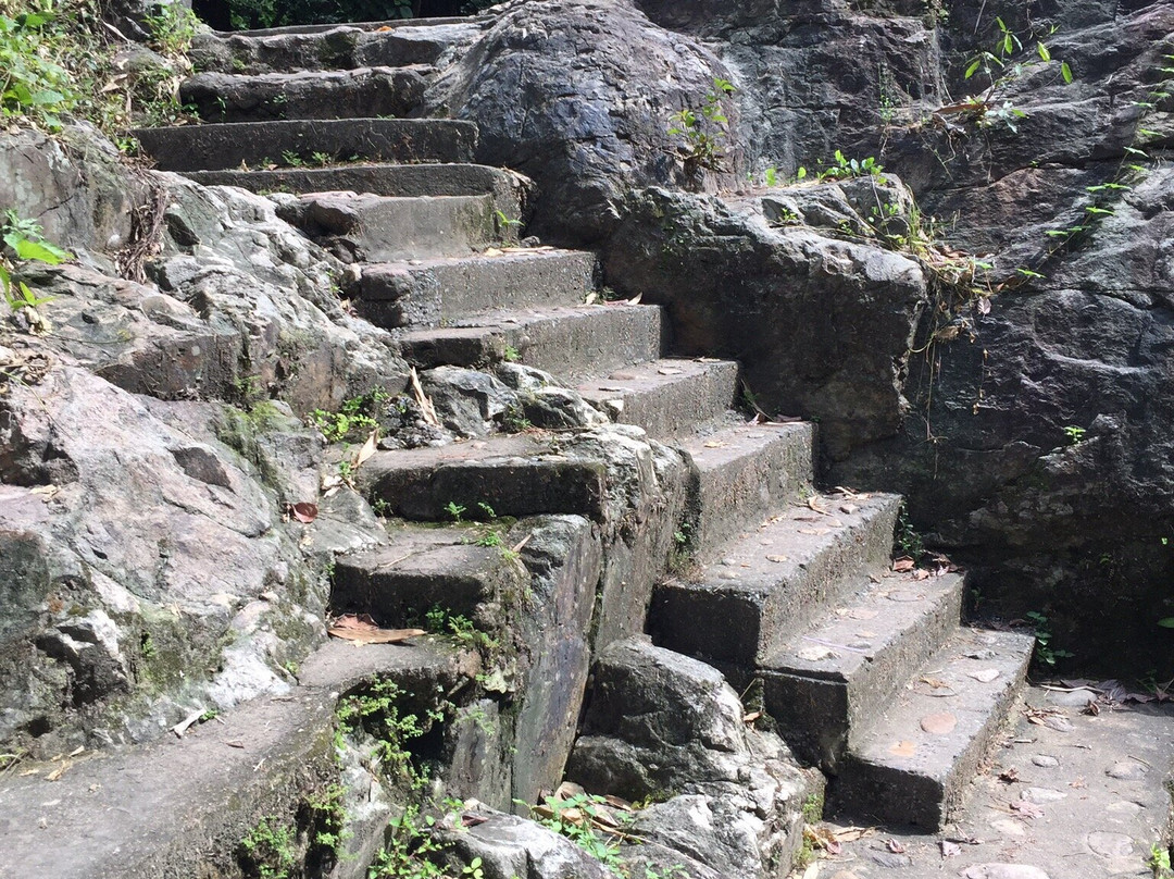 Namtok Sarika waterfall-坤西育必去景点