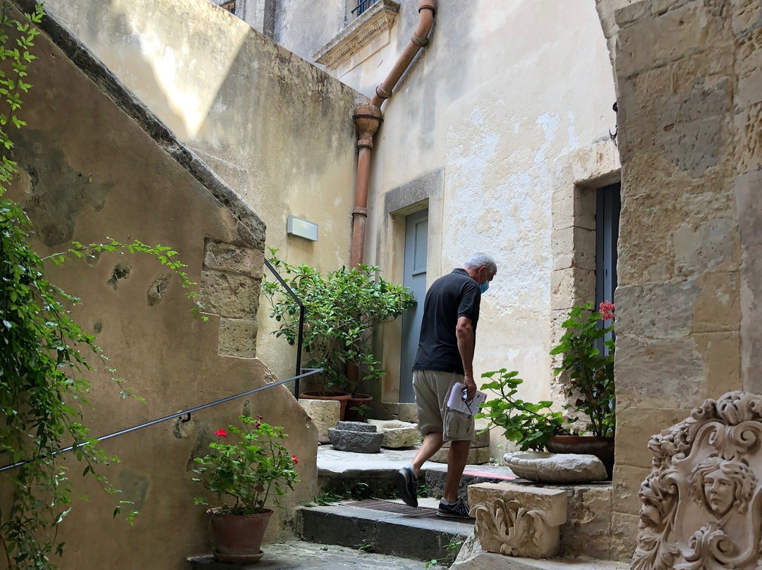 Casa Museo Antonino Uccello-帕拉佐洛-阿克雷德必去景点
