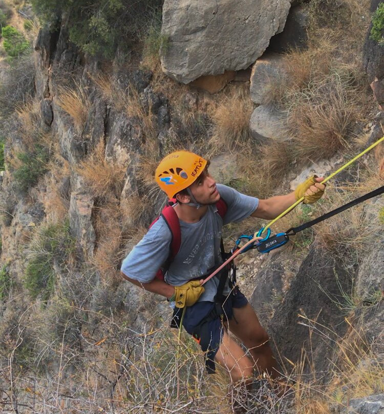 Tramuntana Aventura-阿利坎特省必去景点