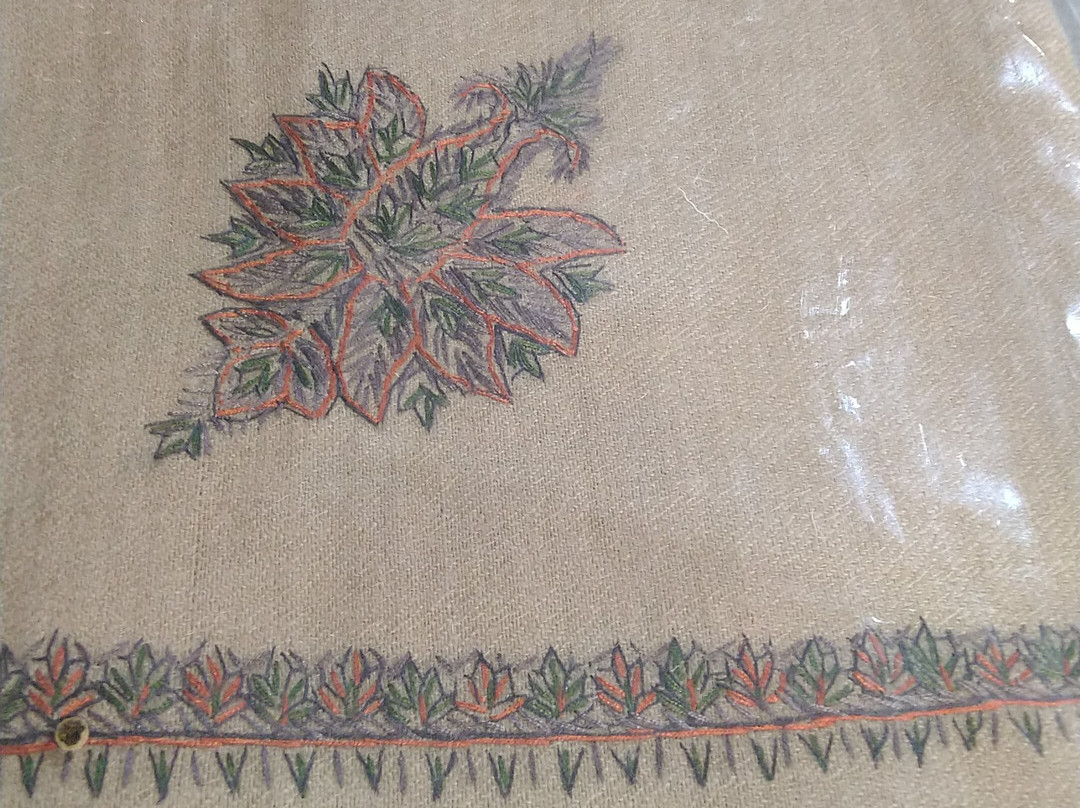 Shiv Gauri Pashmina World-里希克虚必去景点