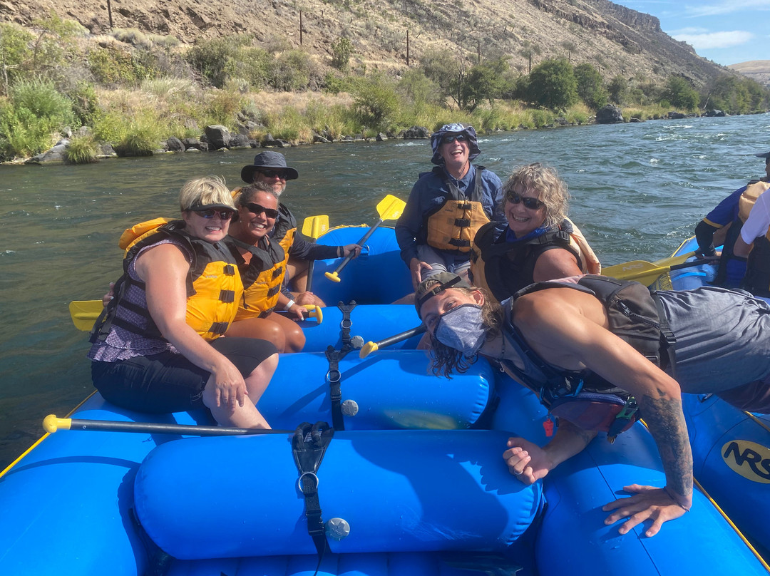 Forward Paddle Rafting Company-Maupin必去景点