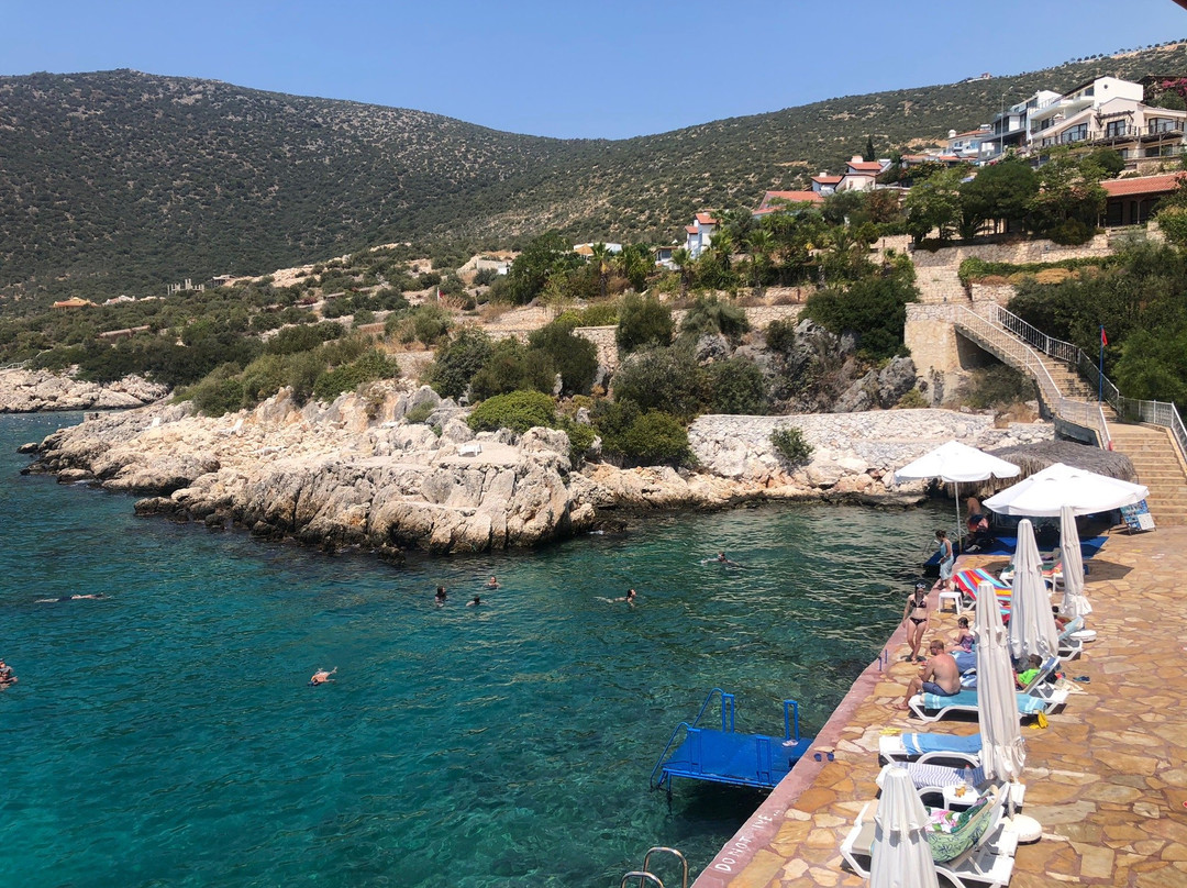 Kalamar Beach Club景点图片