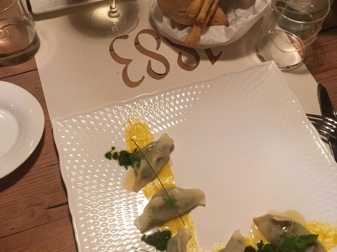 1883 Restaurant & Rooms主图