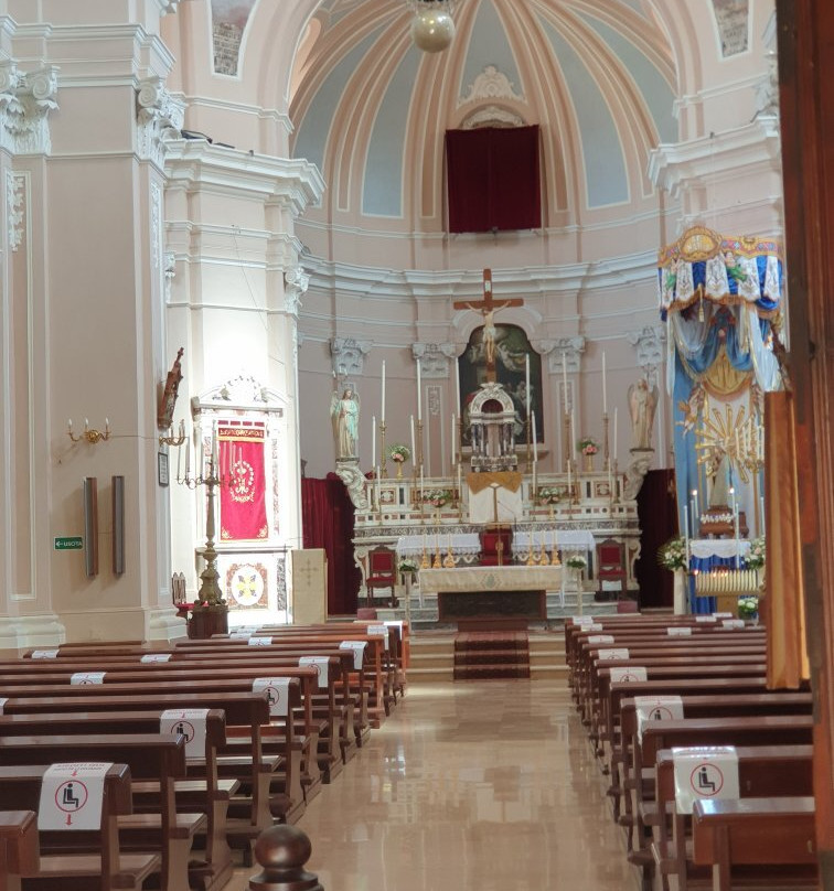 Chiesa Madre della Nativita di Beata Maria Vergine-Rotonda必去景点