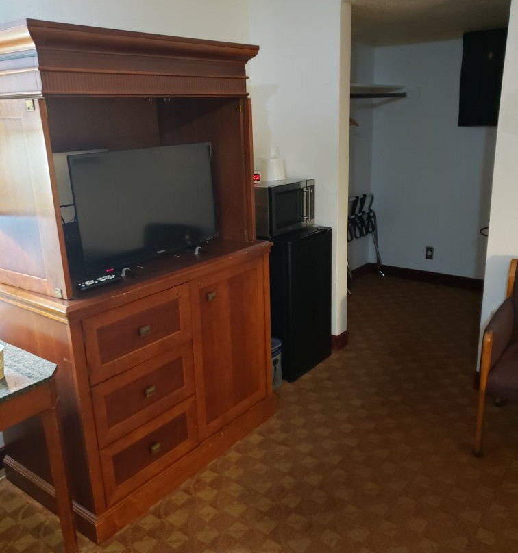 Travelodge by Wyndham Florence主图