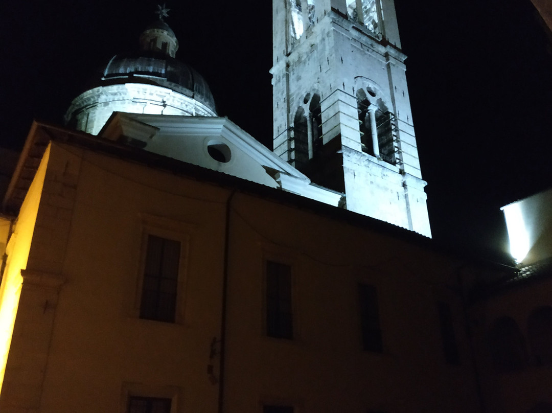 Servizi Turistici Sulmona-苏尔莫纳必去景点