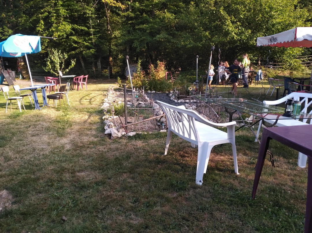 Les Marivoles