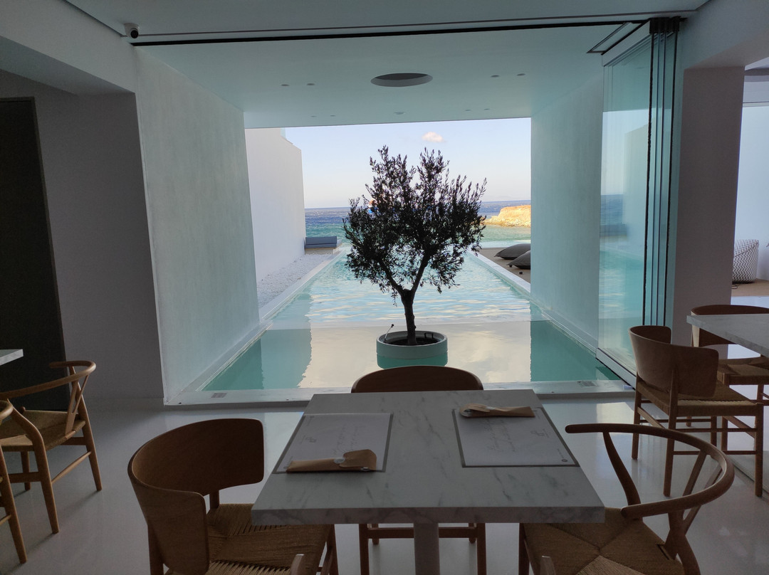 Infinity View Hotel主图