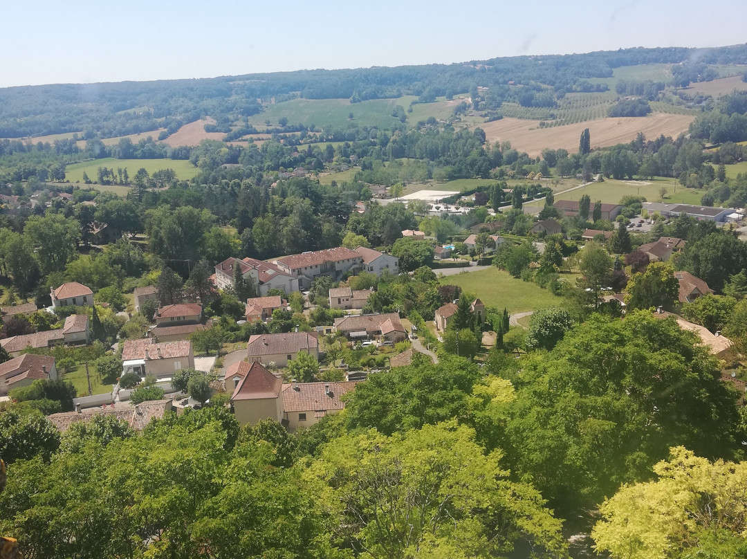 Montcuq Castle景点图片