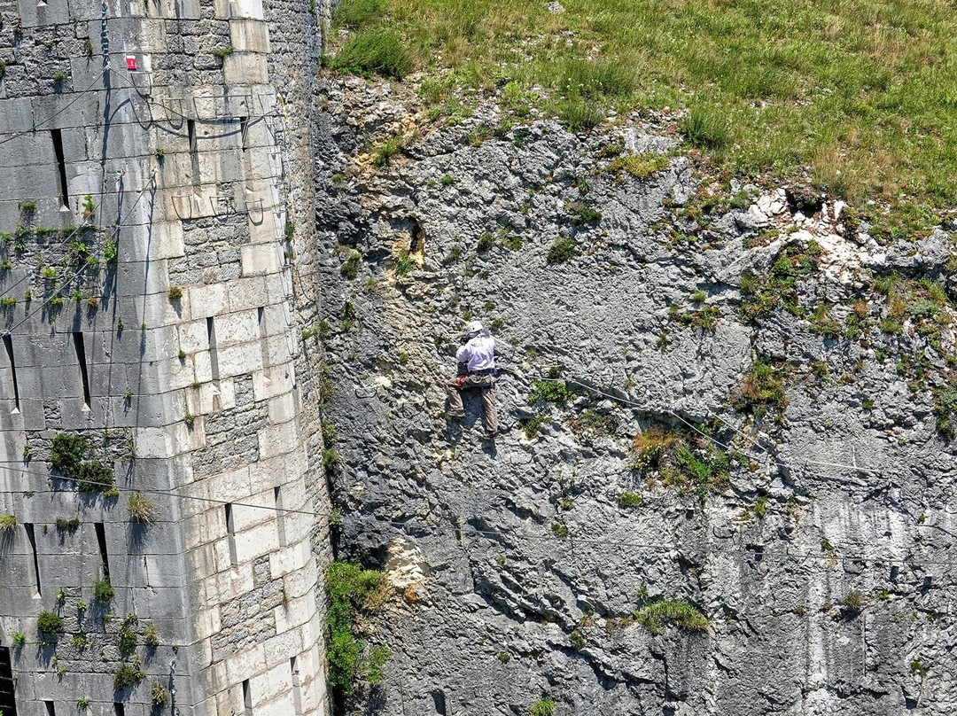 Fort l'Ecluse Aventure-Leaz必去景点