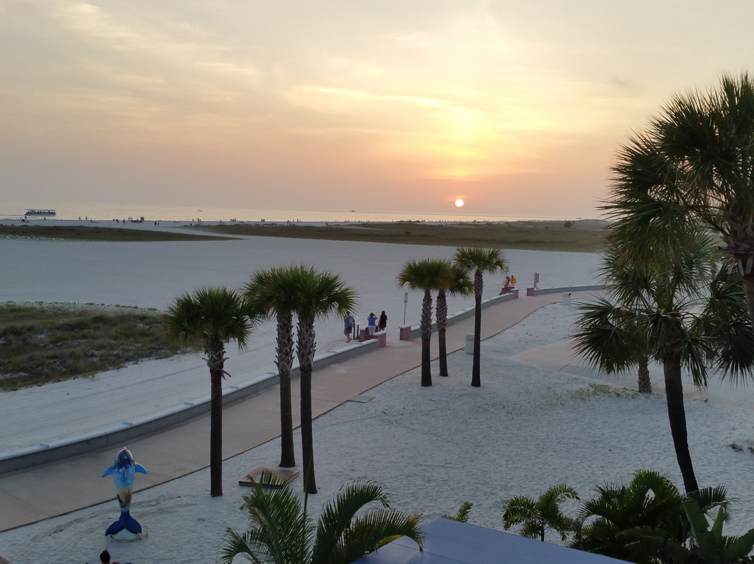 比尔马海滩度假酒店主图