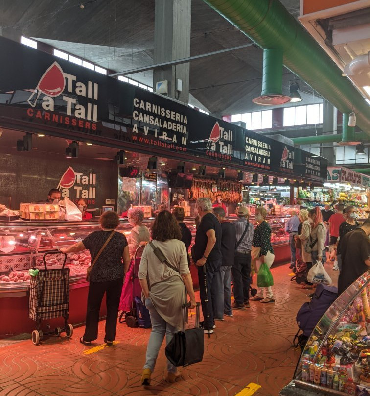 Mercat Municipal Sant Ildefons-科尔内利亚-德略布雷加特必去景点