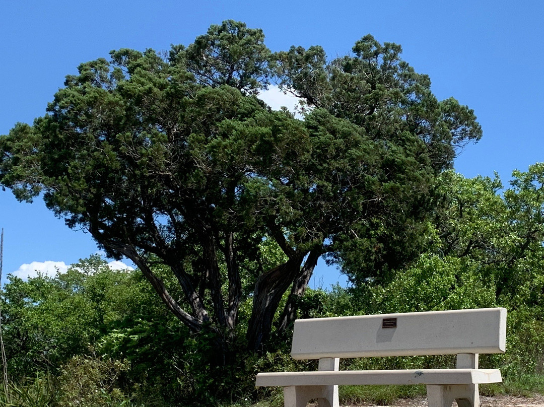 Senator Frank L. Madla Natural Area-Helotes必去景点