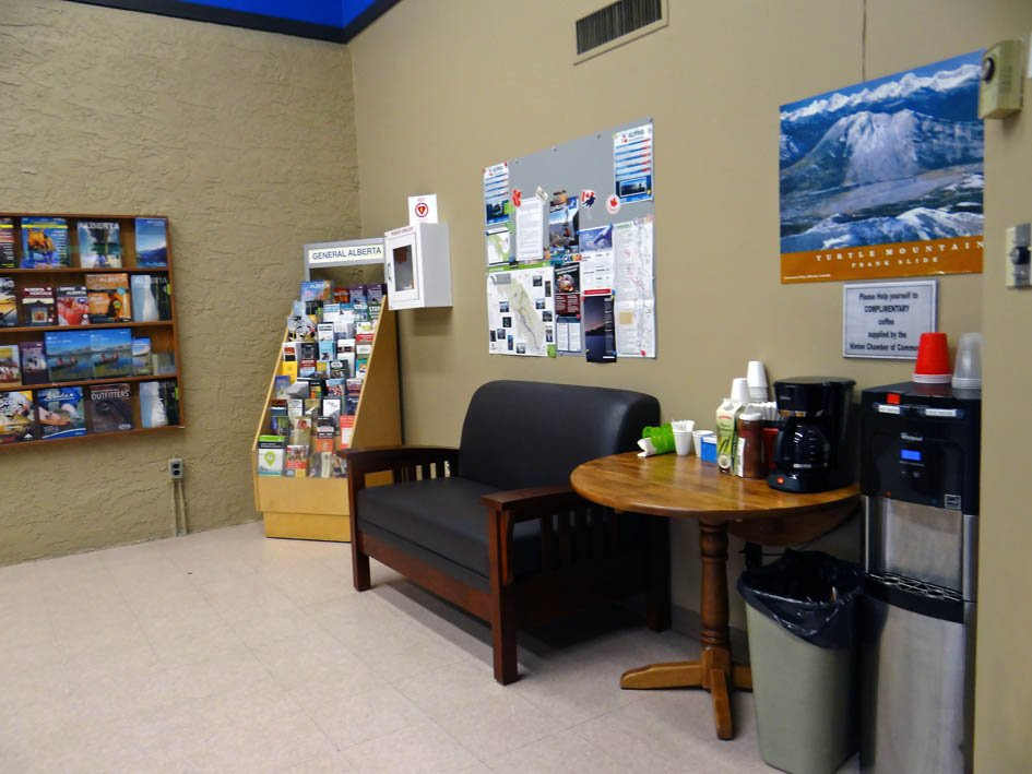 Hinton Visitor Information Centre-兴顿必去景点