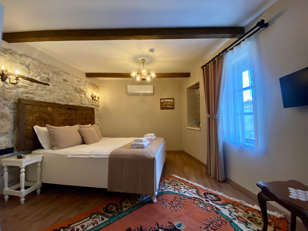 1870's Tas Konak Otel Uc Oda