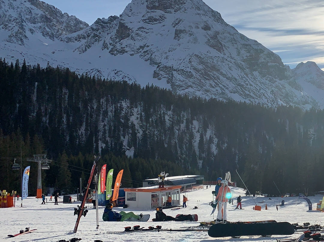 Ehrwalder Almsee-埃尔森林市必去景点