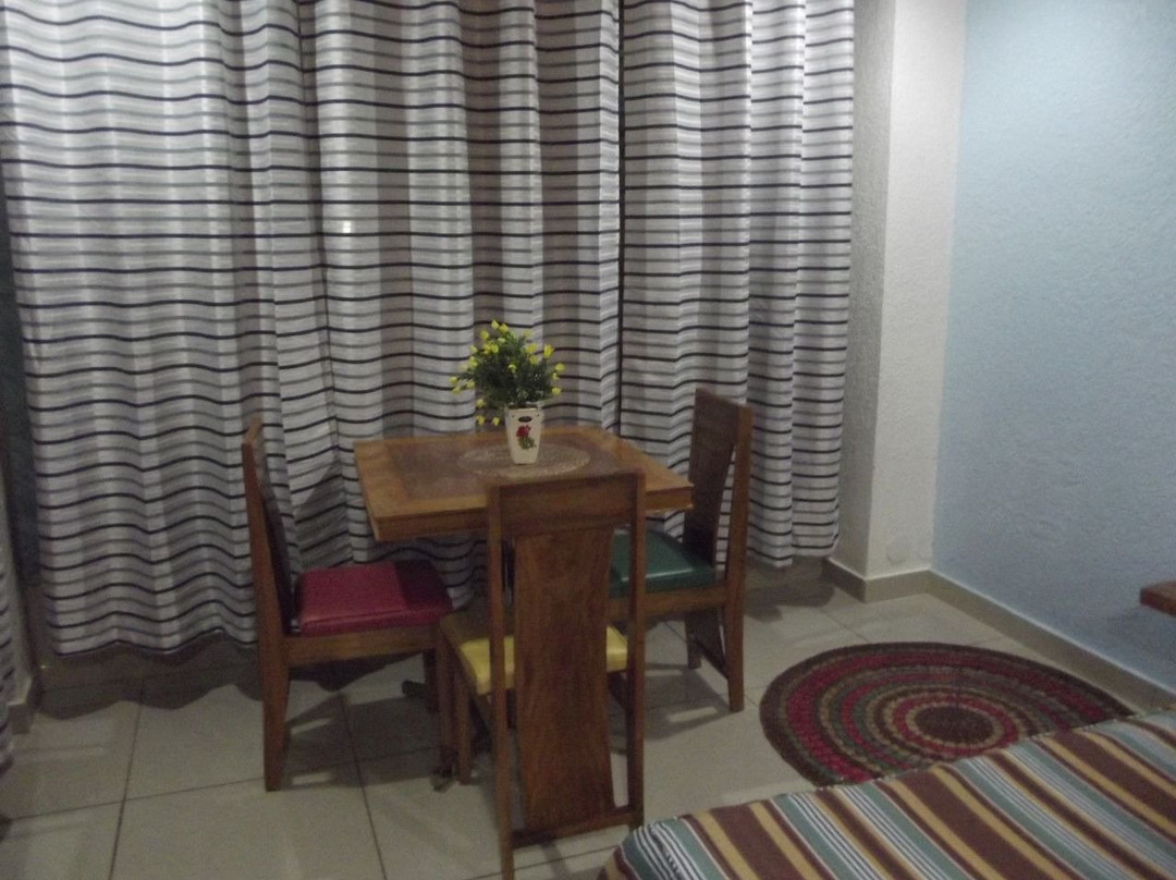 Citi Hotel Hilongos主图