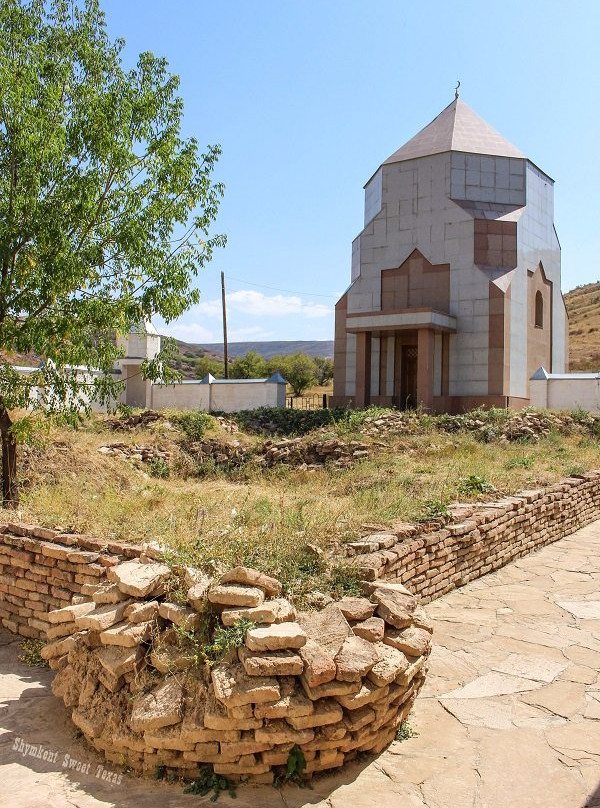 Architectural Memorial Complex Kos Ana-Baidibek必去景点
