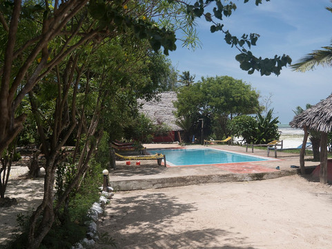 Pakachi Beach Hotel主图