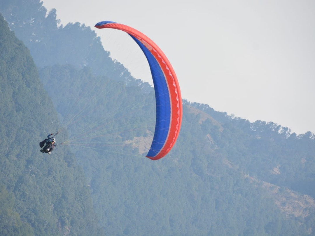 Bir Billing Paragliding Adventure景点图片