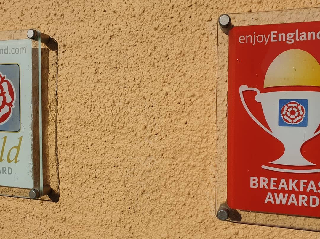 The Minadab Cottage主图