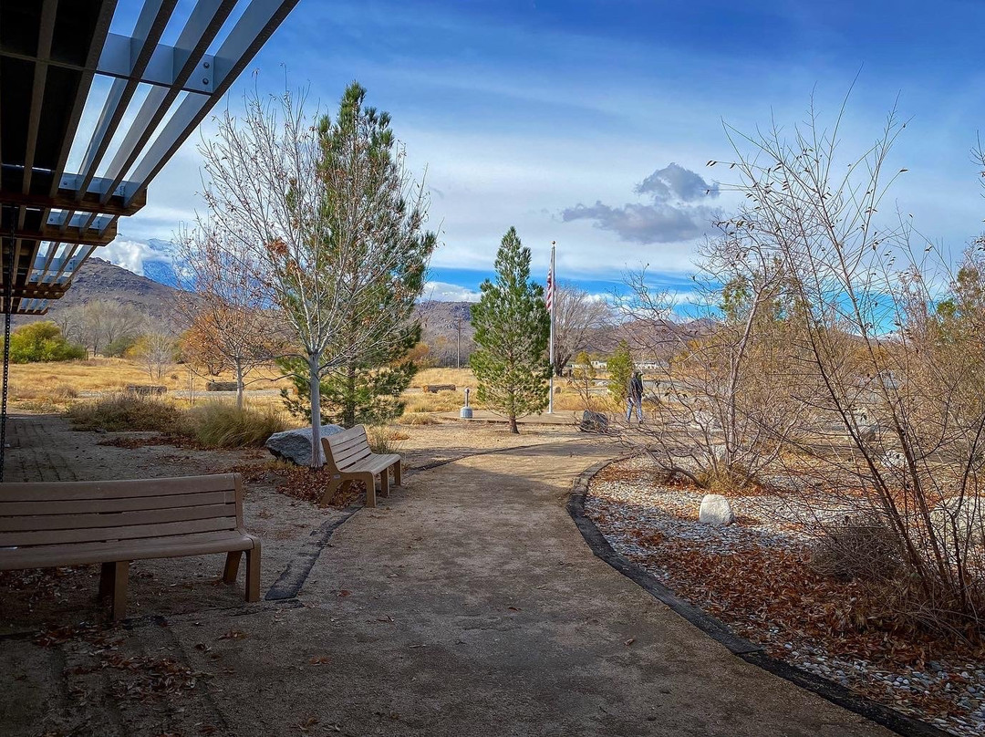 Eastern Sierra InterAgency Visitor Center-隆派恩必去景点