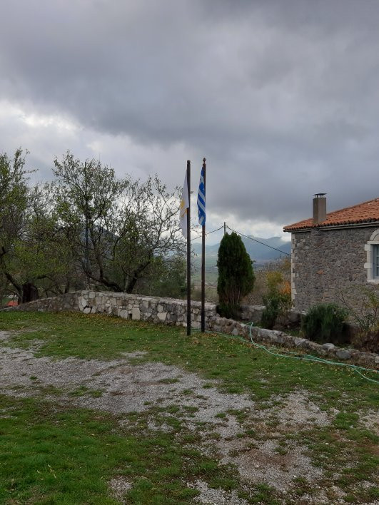 Pyrgos Petzemeon