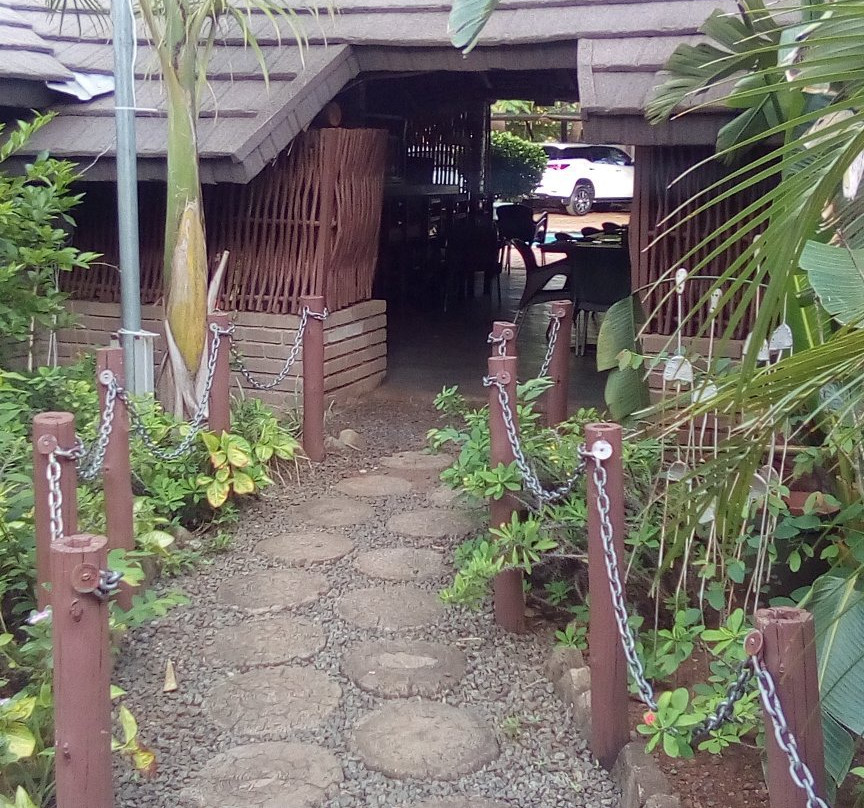 Sundown Lodge