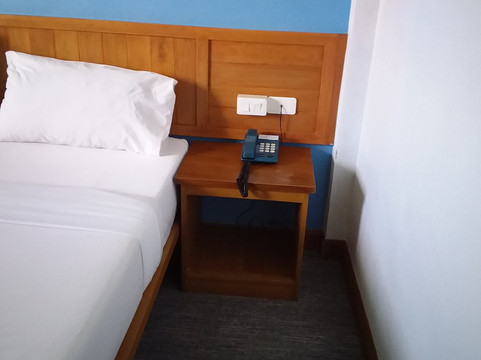 滨江大酒店主图