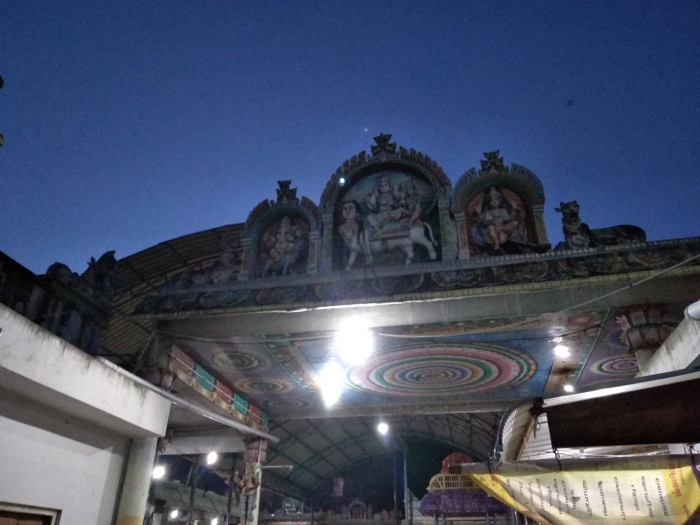 Immaiyil Nanmai Tharuvar Temple景点图片