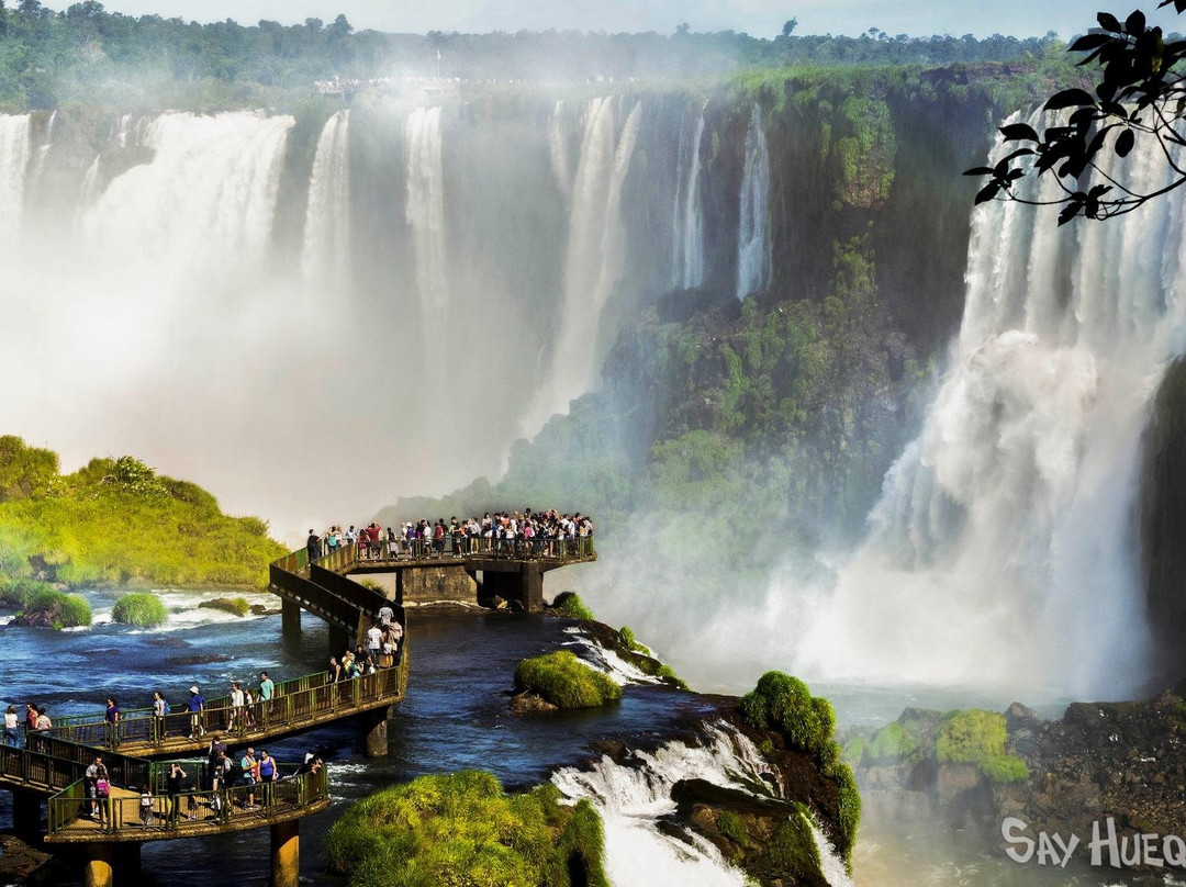 Iguazu Falls Tours by Say Hueque景点图片