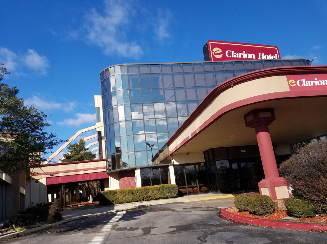 Clarion Hotel Broken Arrow - Tulsa主图