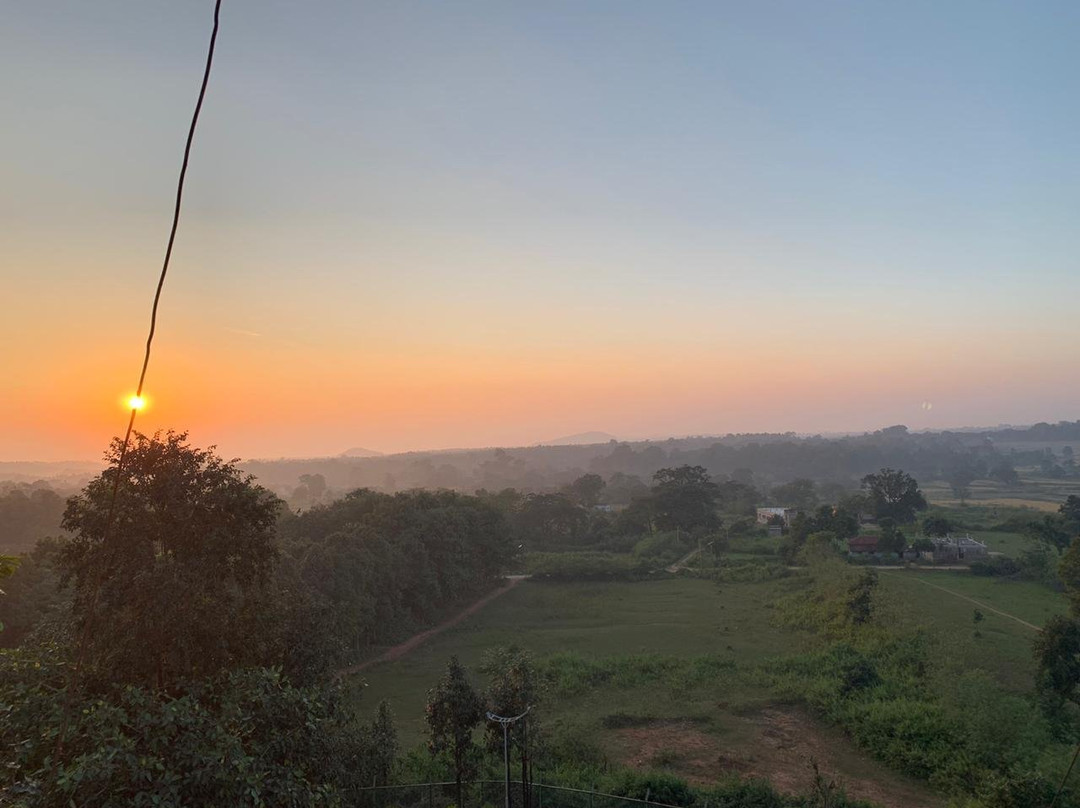 Akash Hilltop Resort主图